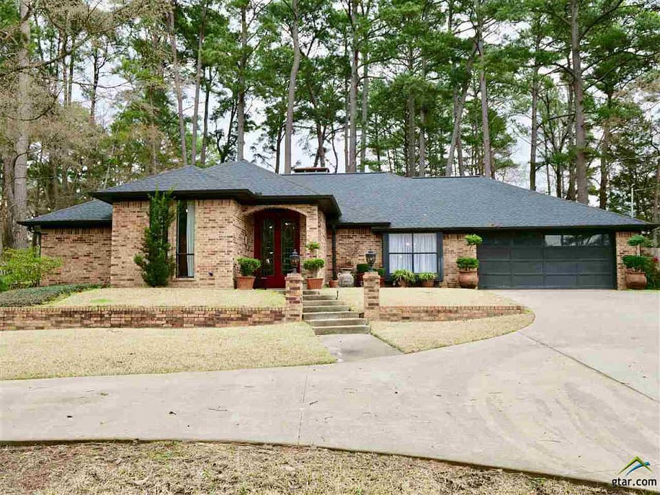 1st image of 1447 Tanglewood Dr W