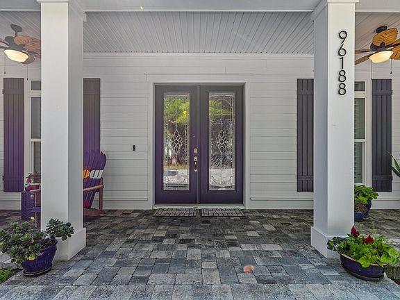 3rd image of 96188 Park Pl