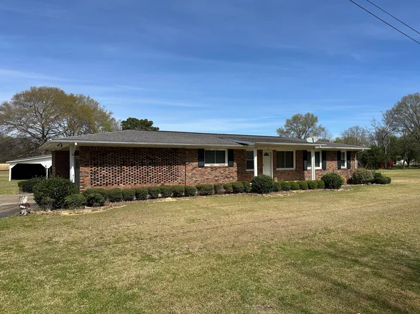 87 Patterson St, Golden, MS 38847