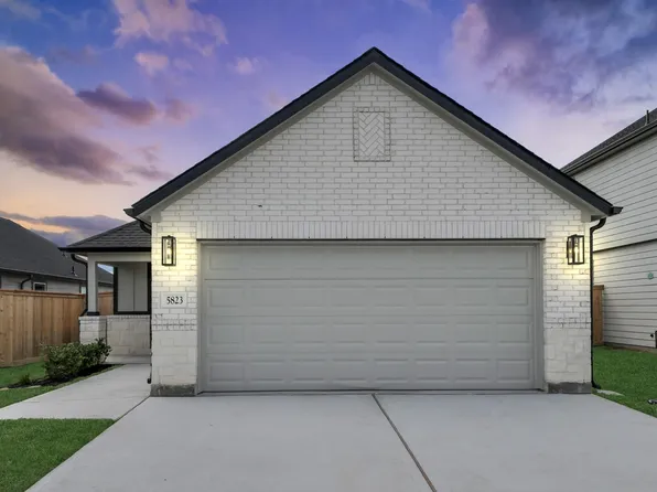 5823 Madison Trail Dr, Richmond, TX 77469