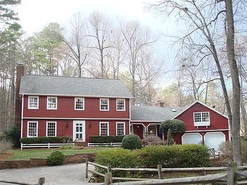 Welcome to 118 Steeplechase Road!