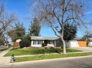 1180 W Athens Ave, Fresno, CA 93711