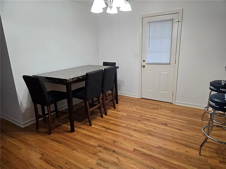 1400 Hidden Circle Dr — Photo 11