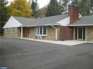 1150 Meetinghouse Rd, Meadowbrook, PA 19046