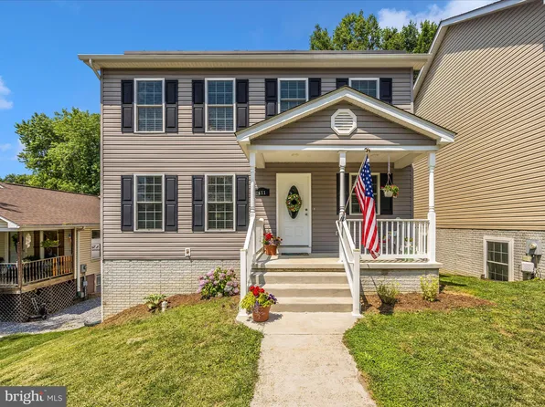 411 E D St, Brunswick, MD 21716