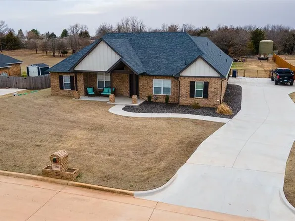 3925 Huntington Pkwy, Choctaw, OK 73020