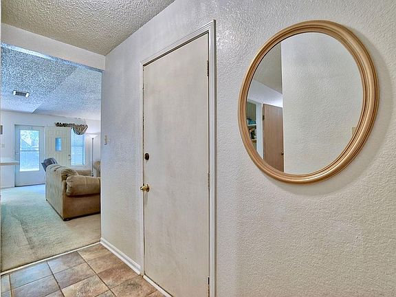 5th image of 1919 Rosebud Ct