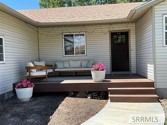 3rd image of 4715 Misti Ave