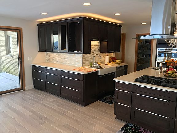 4th image of 2159 Birchwood Way