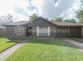 8422 Bandridge Rd, La Porte, TX 77571