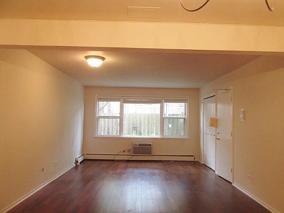 3rd image of 1955 W Birchwood Ave #201