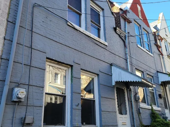 233 Nay Aug Pl #L-31, Scranton, PA 18510