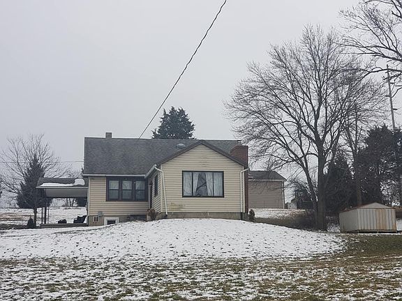 2nd image of 560 E Ginghamsburg