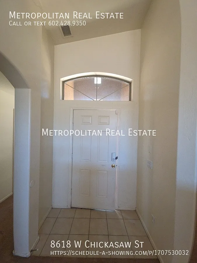 3 bed, 1949 sqft, $1,825 — Photo 4