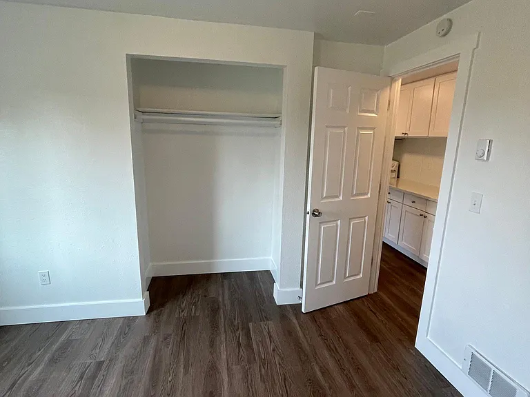 114 N Mill St #2 — Photo 6