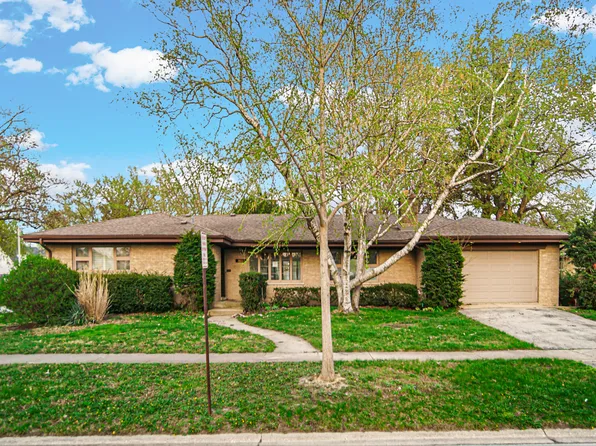 10001 Kedvale Ave, Oak Lawn, IL 60453