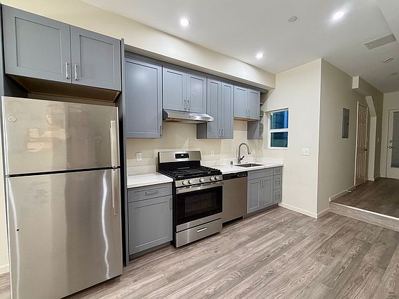 2nd image of 1929 Laguna St #7
