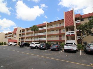 1015 Country Club Dr APT 306, Margate, FL 33063