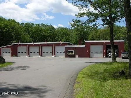 117 Forest Dr — Photo 39