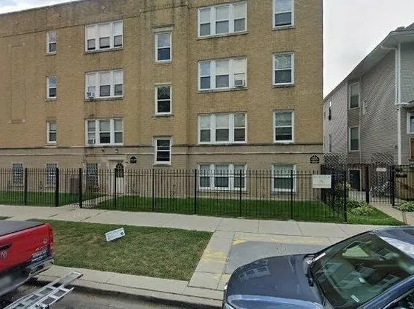 4305 W Palmer St Fl 3, Chicago, IL 60639