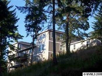 3rd image of 2233 Grice Hill Dr NW
