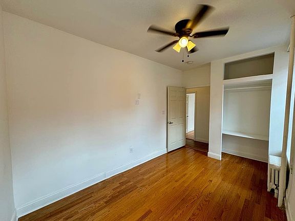 4th image of 300 E 104th St Unit 2A