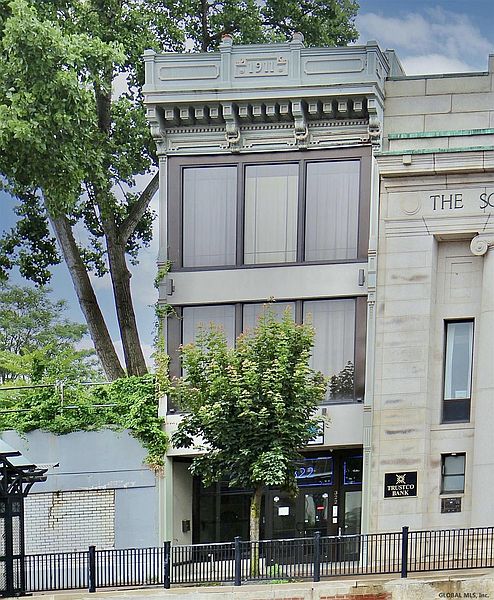 3rd image of 322 STATE Street