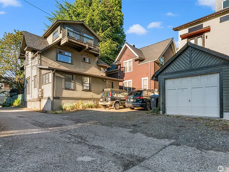 1415 E Denny Way #2 — Photo 17
