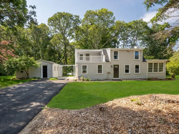 38 Shady Lane, Hyannis, MA 02601