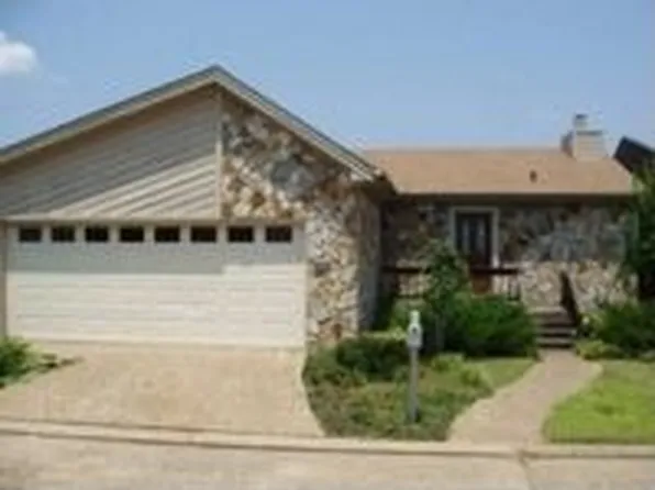 5711 Marina Bay Dr, Shreveport, LA 71119