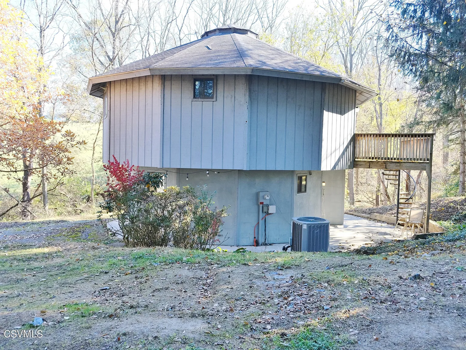 1 bed, 1038 sqft, $1,550 — Photo 2