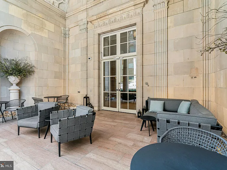 875 Sansom St #1618 — Photo 28