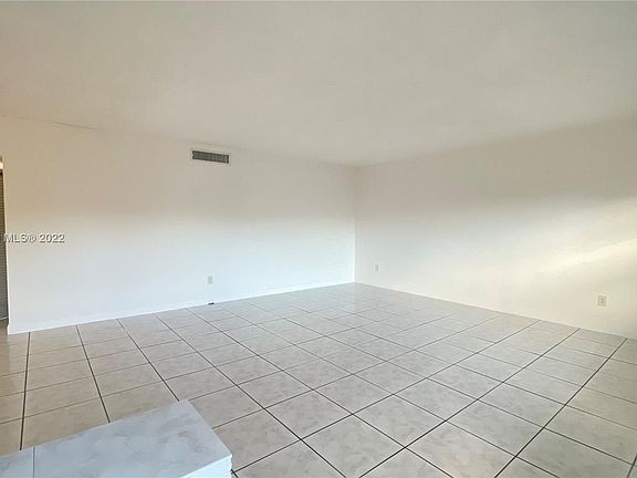 3rd image of 11855 NE 19th Dr APT 24