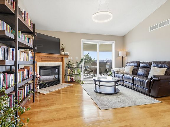 4th image of 39 Oak Park Rd