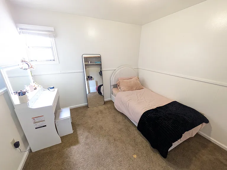 440 Cottonwood Ln — Photo 22