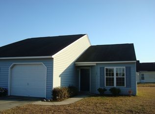 100 Kobe Dr, Havelock, NC 28532