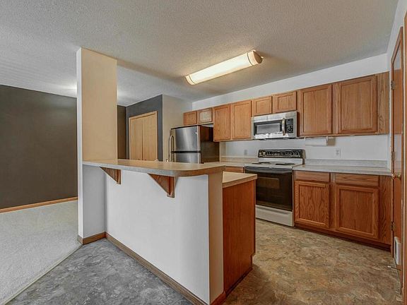 4th image of 1720 Weston Ln