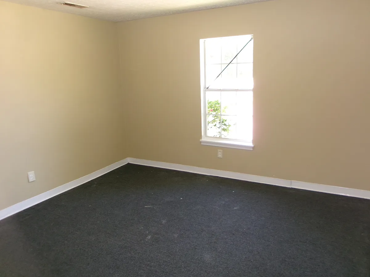 Building Photo - 1059 Fair St #1