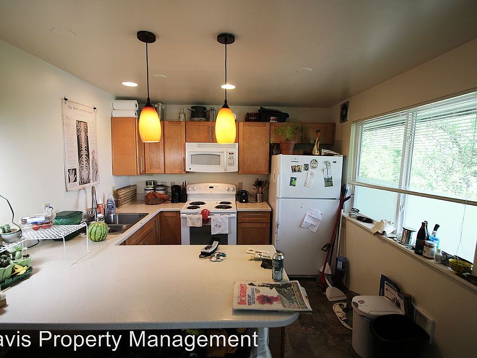 1st image of 3816 13th Ave W APT 4