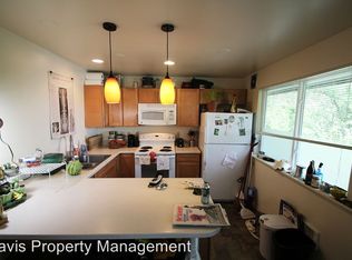 3816 13th Ave W APT 4, Seattle, WA 98119