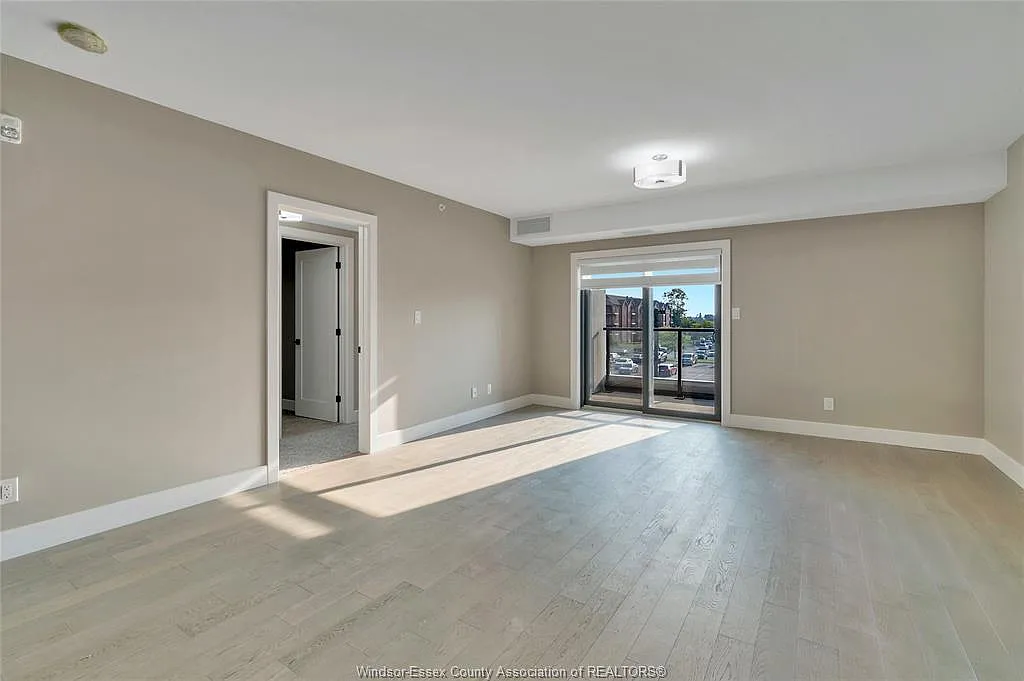 2 bed, 2.0 bath, 1169 sqft, $2,300 — Photo 4