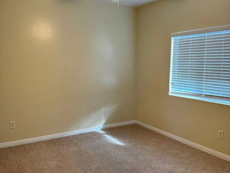 14 Claudia Autumn Dr — Photo 12