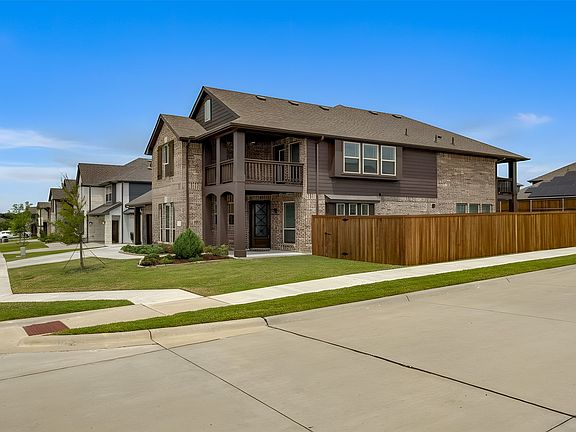 2nd image of 1133 Oriole Dr