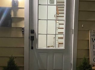 13 Division St W, Greenwich, CT 06830