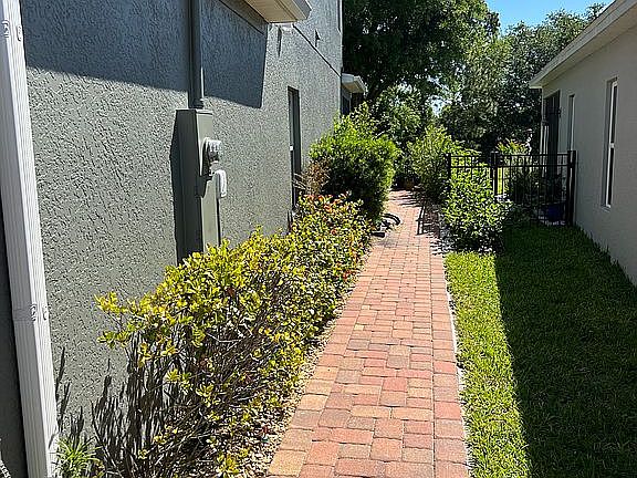 5th image of 5740 Windsong Oak Dr