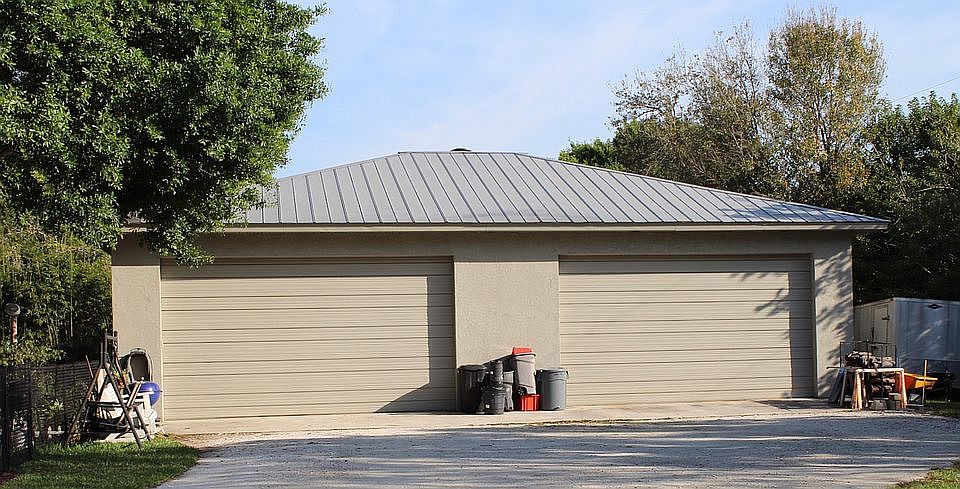 2nd image of 1527 Racimo Dr