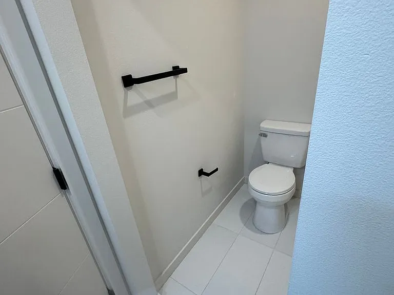 Emerald Townhomes — Photo 22