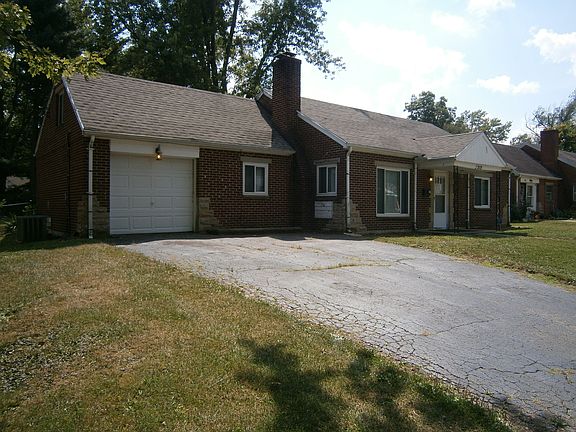 3rd image of 212 E Sunrise Ave