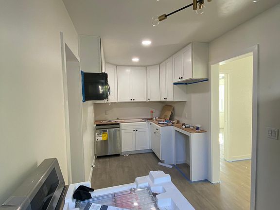 5th image of 1816 Kearney Ave #1816