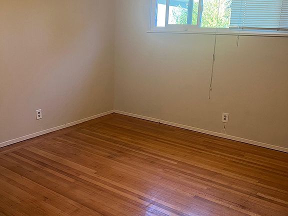 5th image of 428 34th St